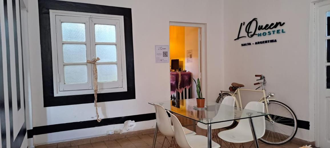 Hostel Lqueen 1 Salta Dış mekan fotoğraf